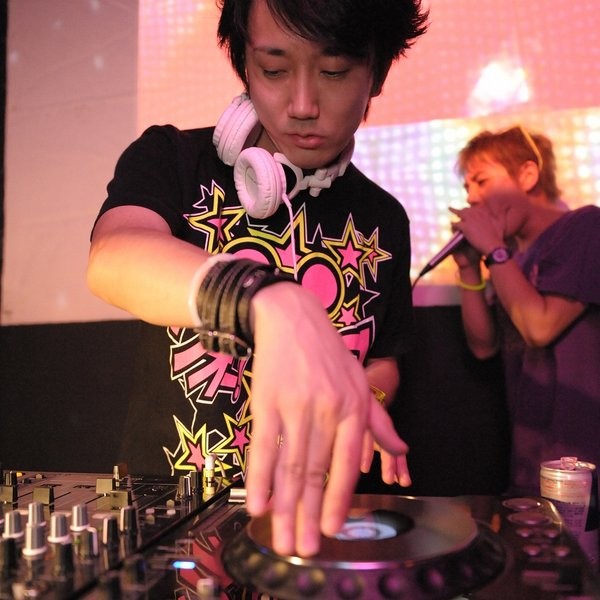 DJ Shimamura