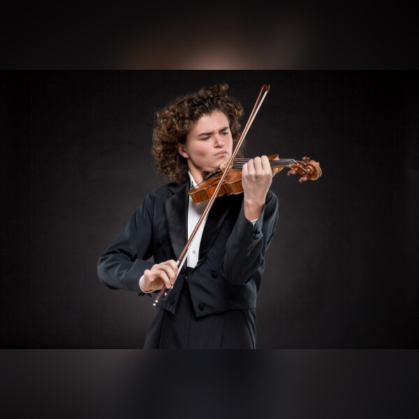 Посвящение Паганини. Концерт скрипичной виртуозной музыки