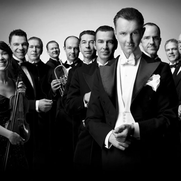 Palast Orchester mit Max Raabe