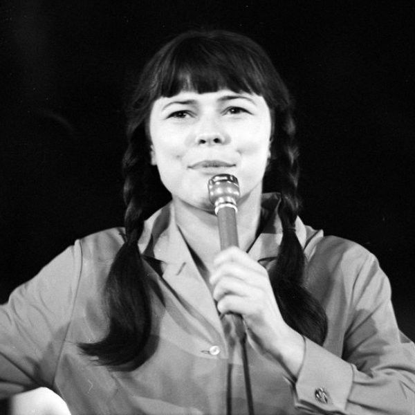 Karin Stanek
