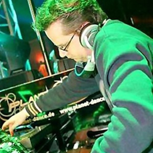 DJ Thoka