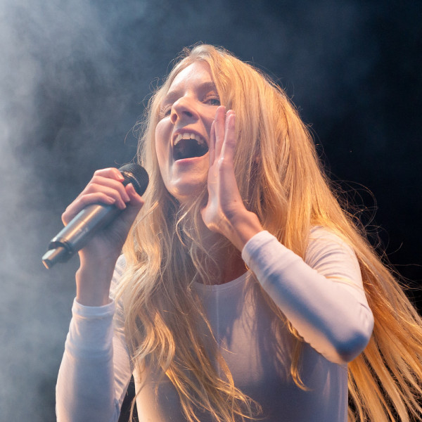 Ether 2012: iamamiwhoami