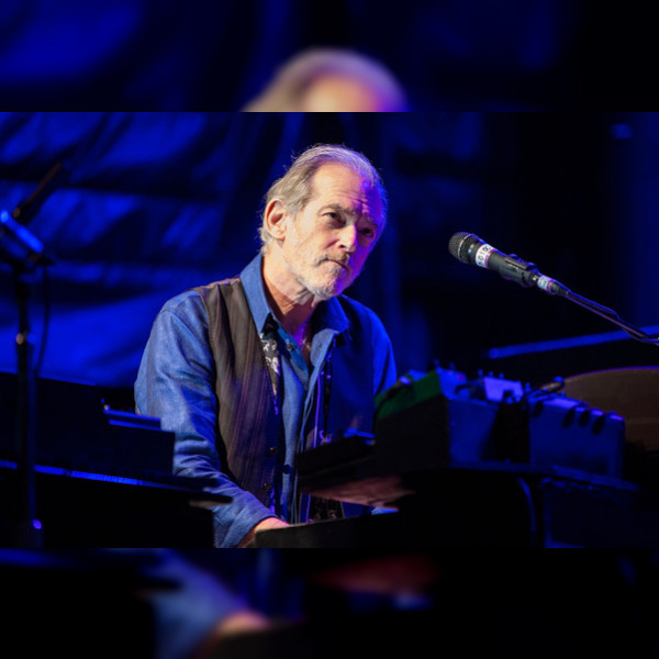 Benmont Tench