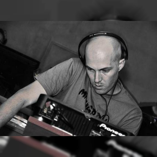 Julian Jeweil