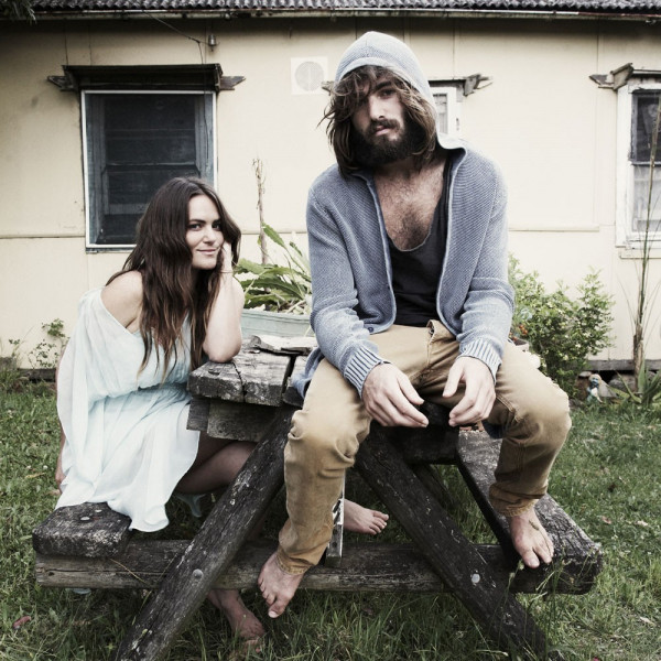 Angus & Julia Stone