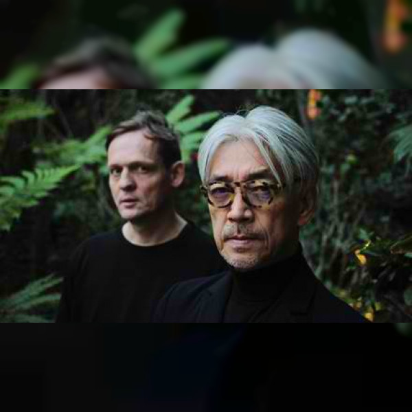 Alva Noto + Ryuichi Sakamoto