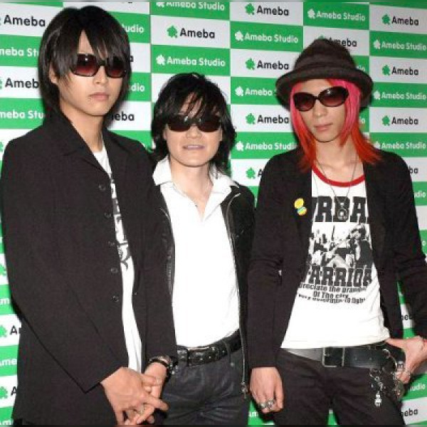 TOSHI with T-EARTH