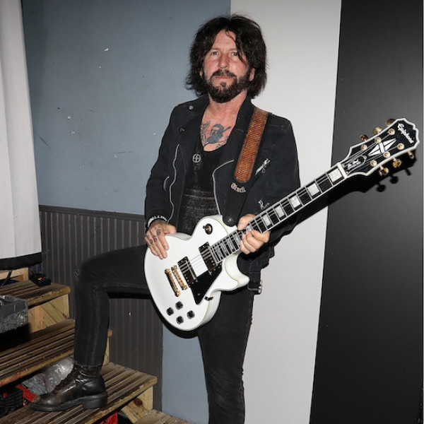 Tracii Guns