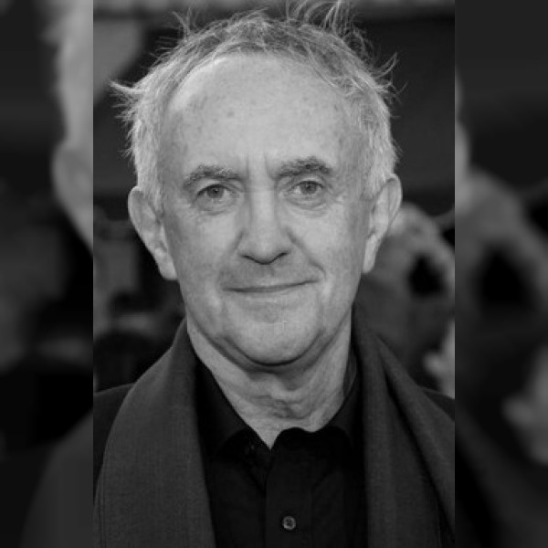 Jonathan Pryce