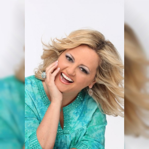 Vicki Yohe