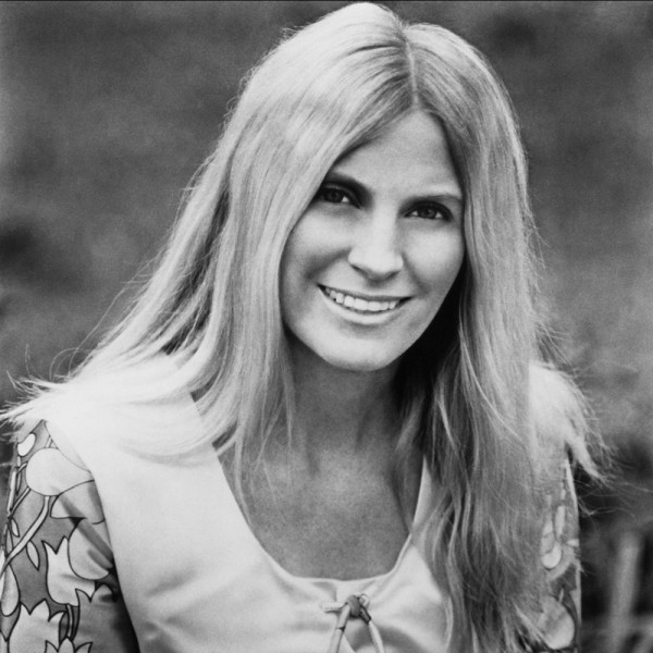 Skeeter Davis