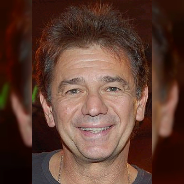 Adrian Zmed