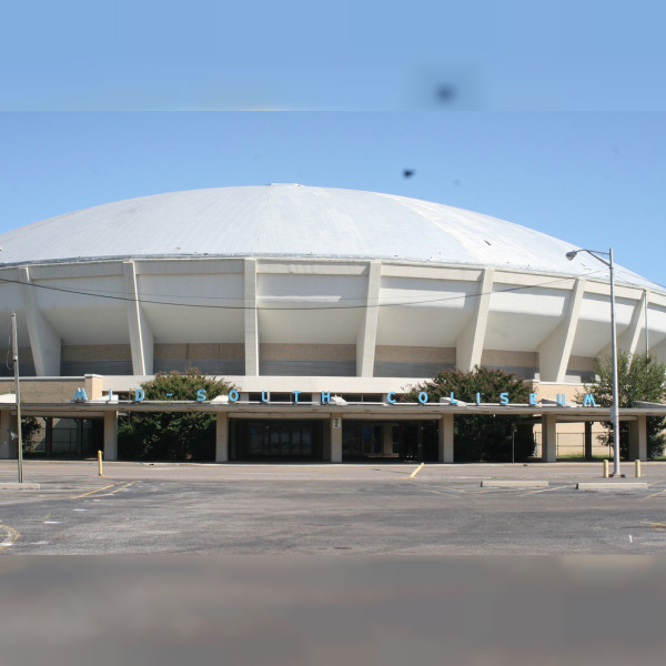 Mid‐South Coliseum