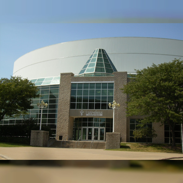 Vibrant Arena at The MARK